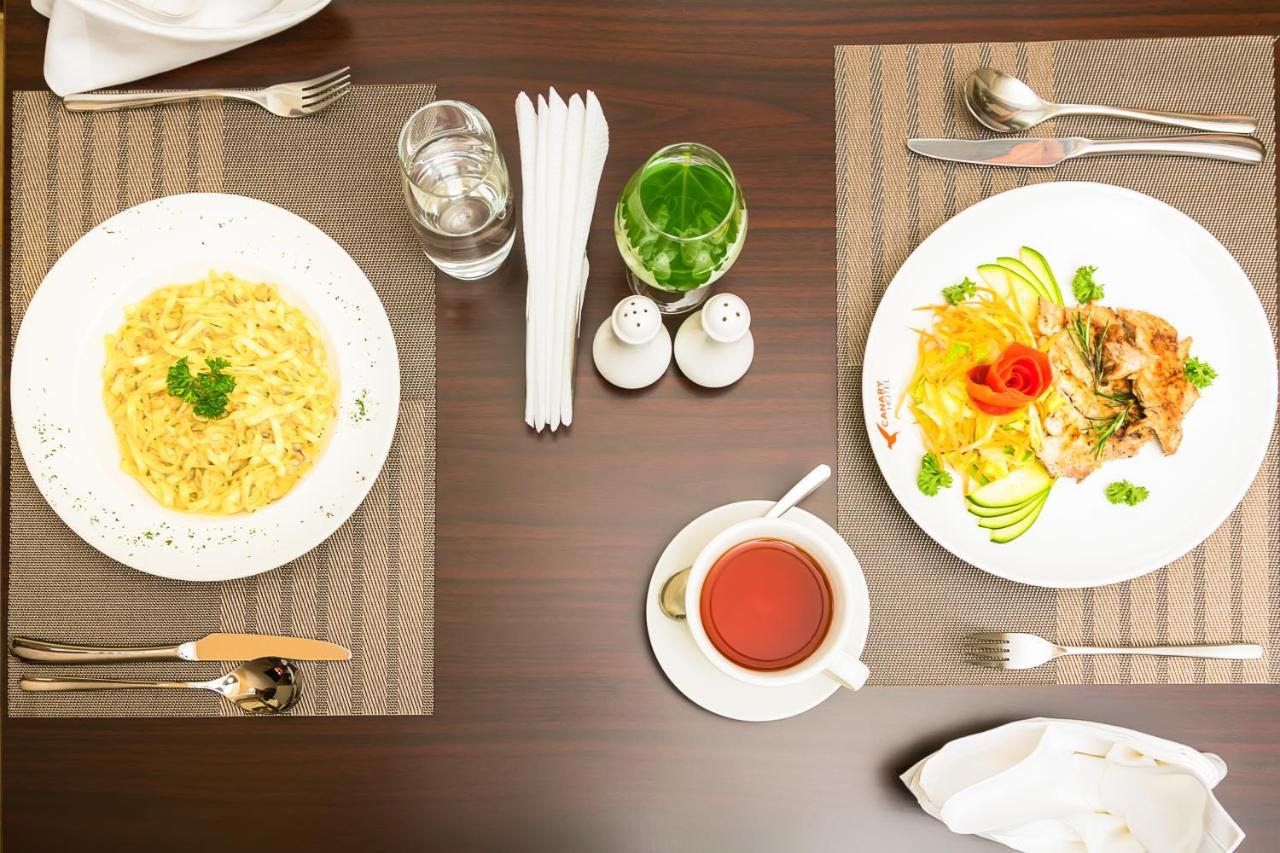 Canary Hotel Kampala Dış mekan fotoğraf